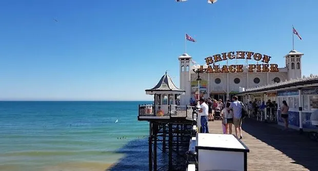 Brighton 2 Bed Apartment For Contractors And Longer Stays 0*,
