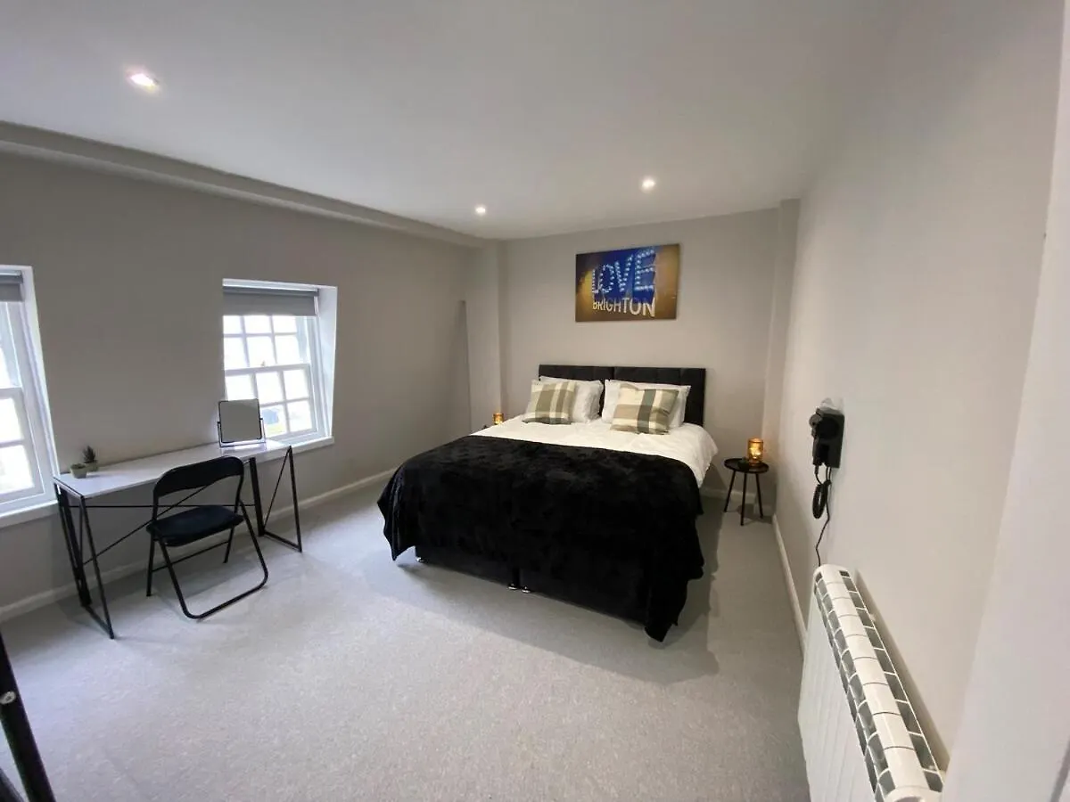 Brighton 2 Bed Apartment For Contractors And Longer Stays United Kingdom